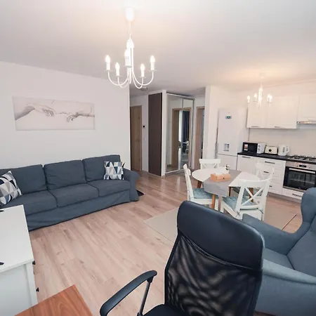 Апарт-отель White Mood 3*