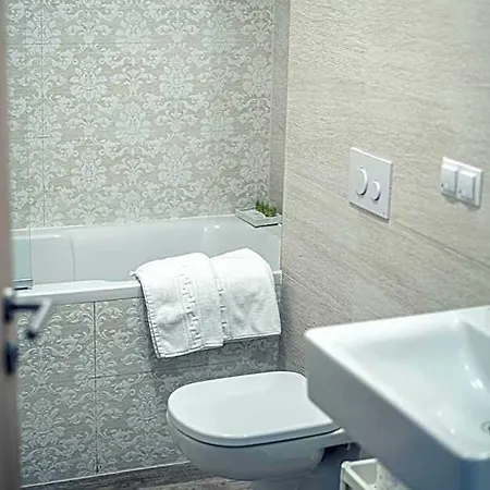 White Mood Appart hôtel 3*