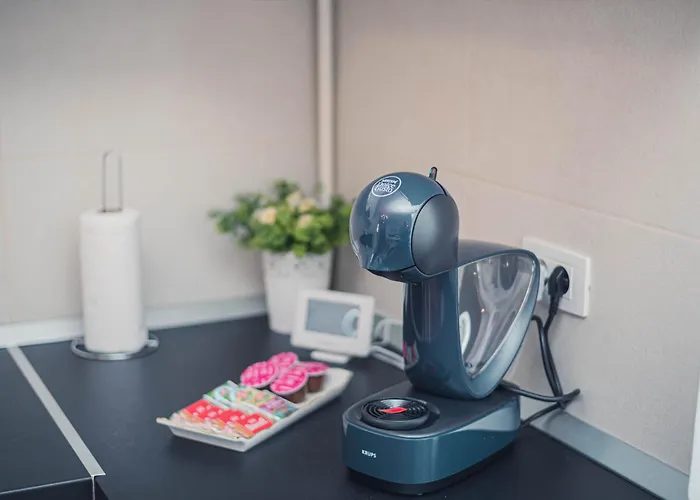 Aparthotel White Mood 3*